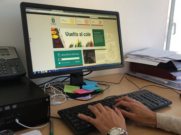 Sin salir de casa, administración electrónica y gestiones Imagen de la noticia Sin salir de casa, administración electrónica y gestiones