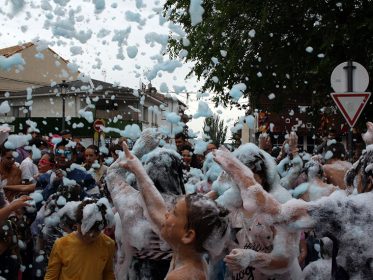 Y un baño de espuma Imagen de la noticia Y un baño de espuma
