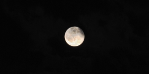 Imagen de la noticia La luna azul vista desde Alpedrete