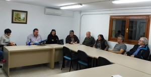 Reunión de yun grupo de comerciantes