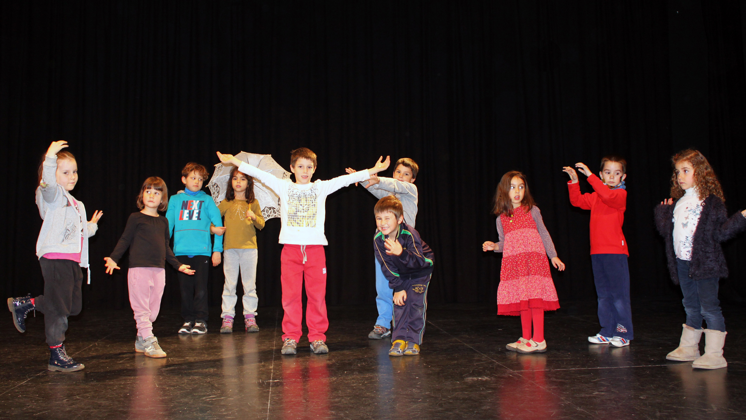 Imagen de la noticia Los más pequeños crean teatro