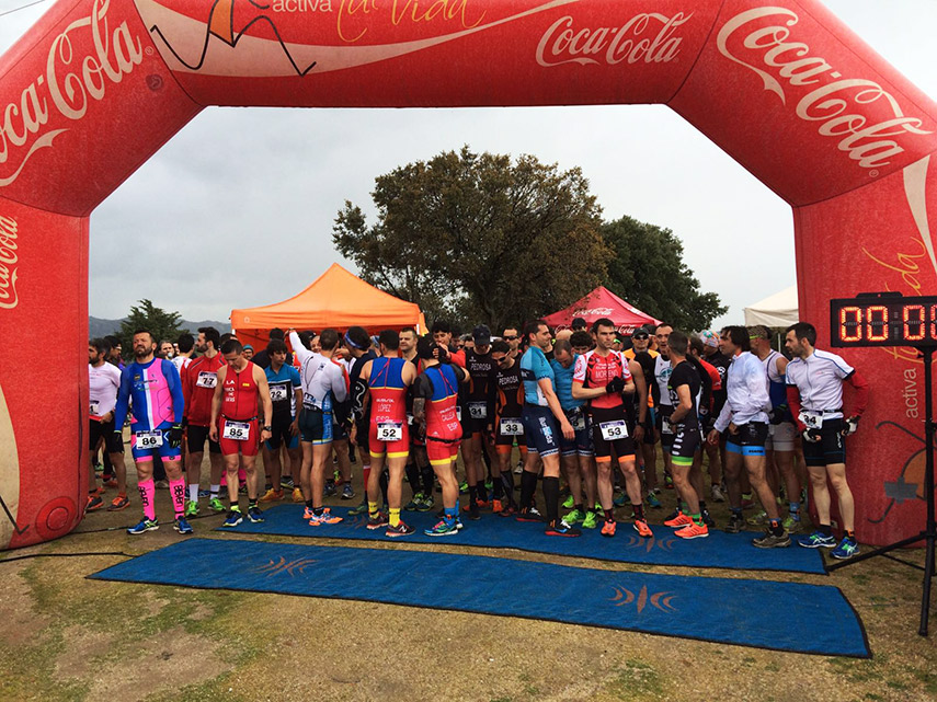 Imagen de la noticia 101 atletas participaron en el Duatlón 2016