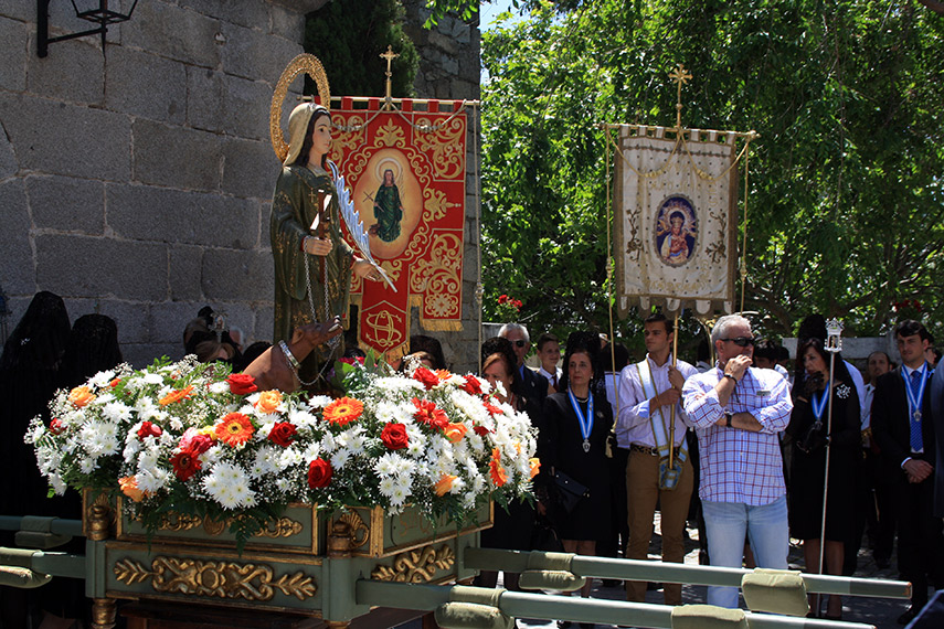 Imagen de la noticia Procesión y ofrenda floral