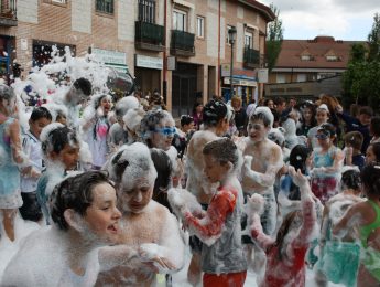 Imagen de la noticia Fiesta de la espuma e hinchables