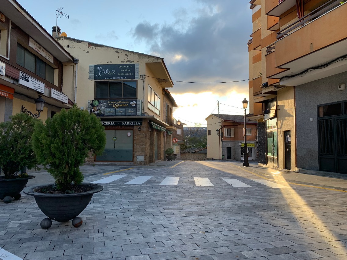 Imagen de la noticia La calle Real permanecerá cerrada al tráfico los fines de semana