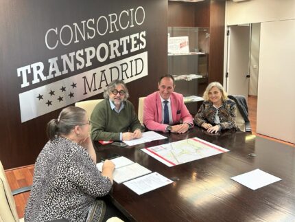 Imagen de la noticia Transportes. Horarios ampliados del 681, sustitución de marquesinas y queja por los retrasos en cercanías